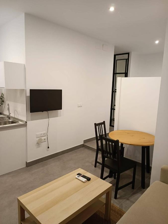 Ferienwohnung Complejo Pinta18 At1, At2 Y At3 Sevilla Exterior foto